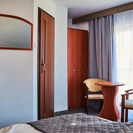 Szekla Грзибово